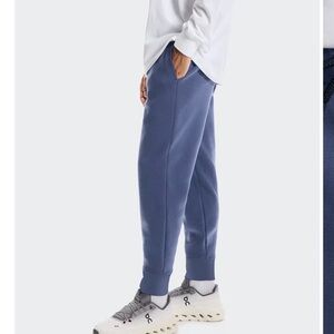 On Focus Tech Sweatpants 1 M Acai.  Like new purchased 3 months ago